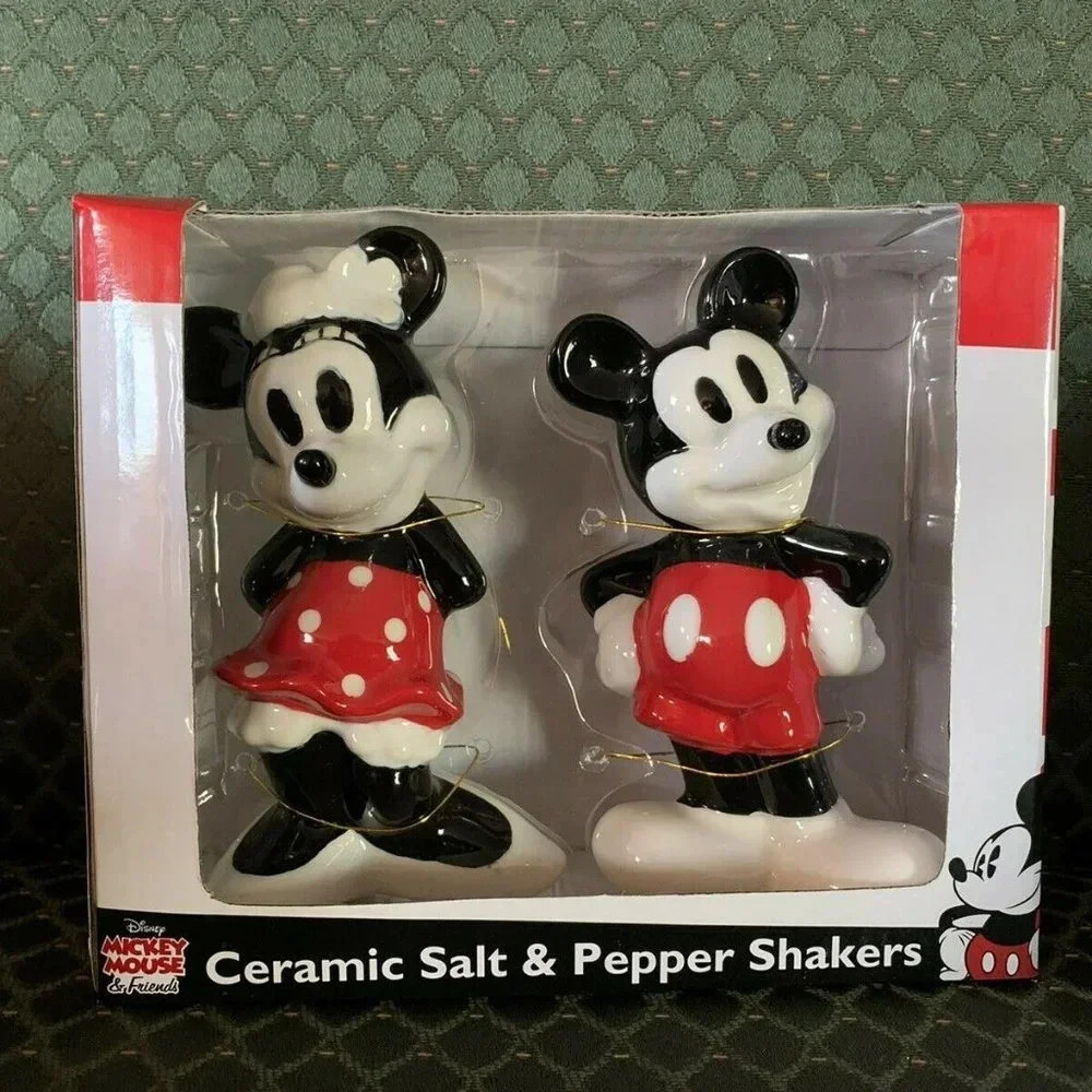 Disney Mickey Mouse & Minnie Salt & Pepper Shakers